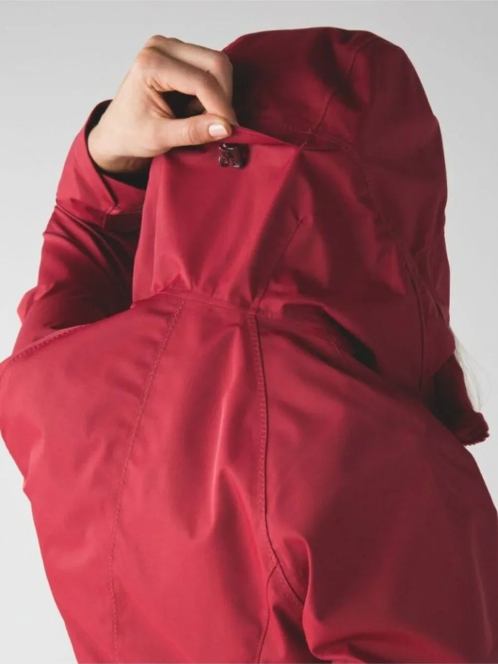 Lululemon Rain For Daze Jacket II Water Repellent Hooded Prep Red Size 4
